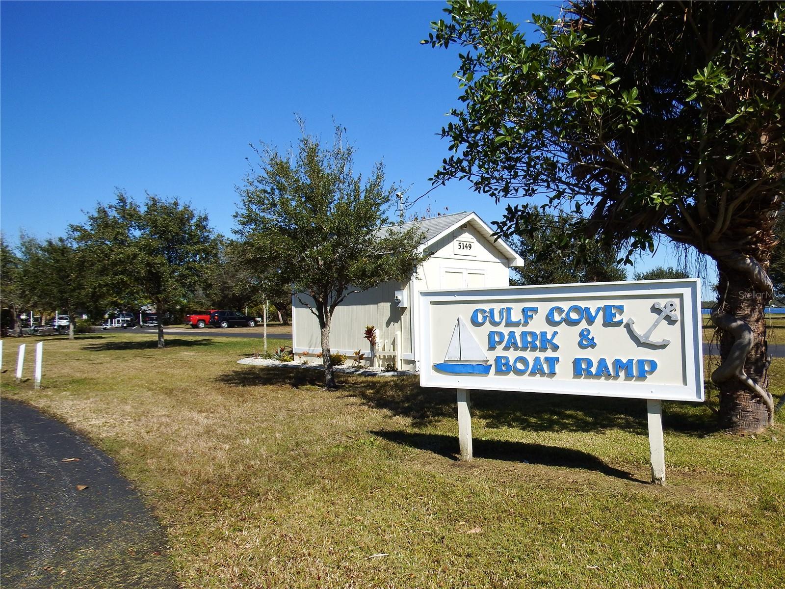 PORT CHARLOTTE SEC 060 - Land