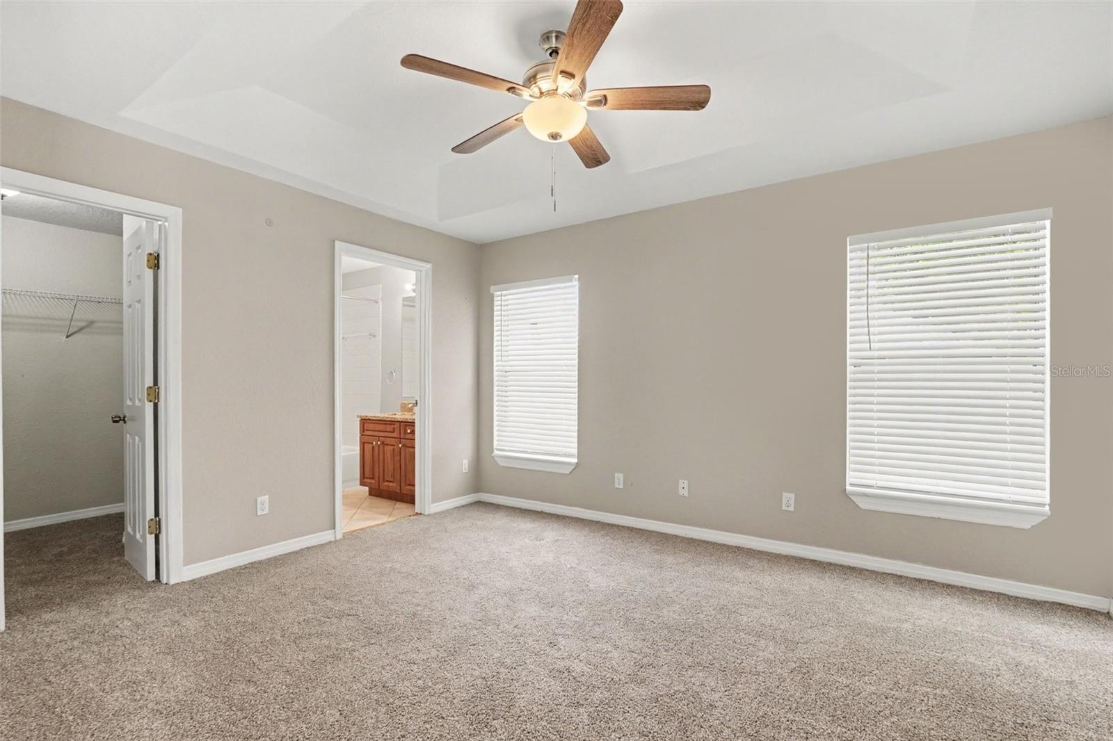 TAMPA GARDENS - Residential