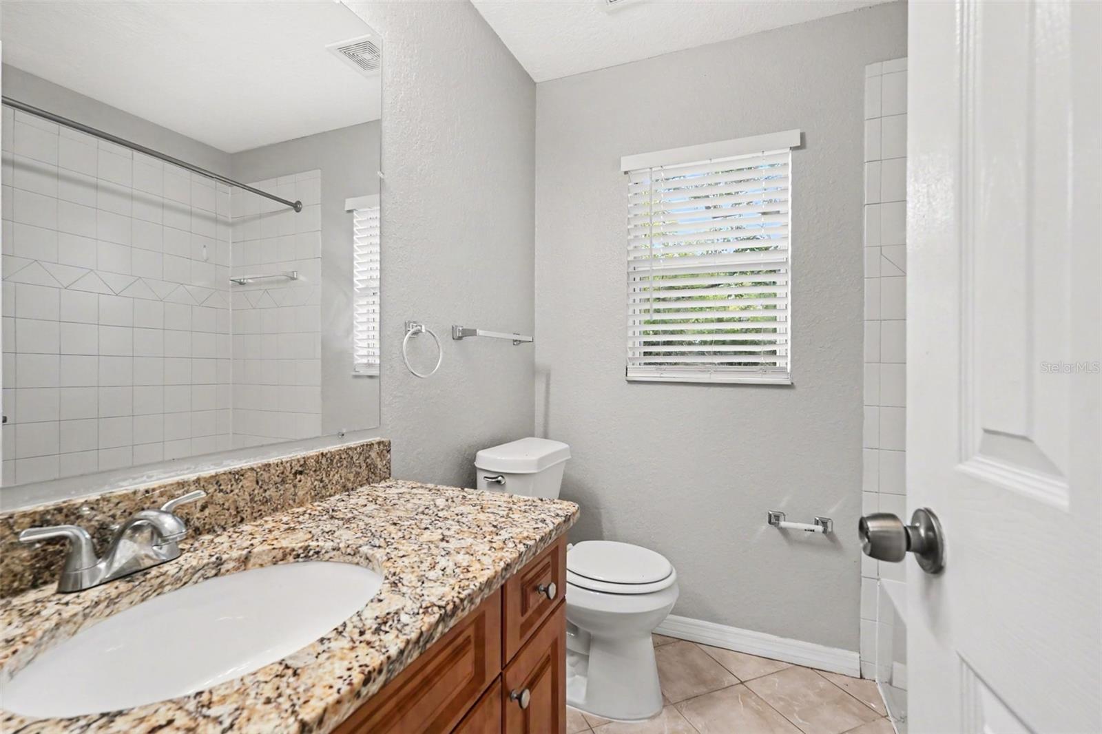 TAMPA GARDENS - Residential