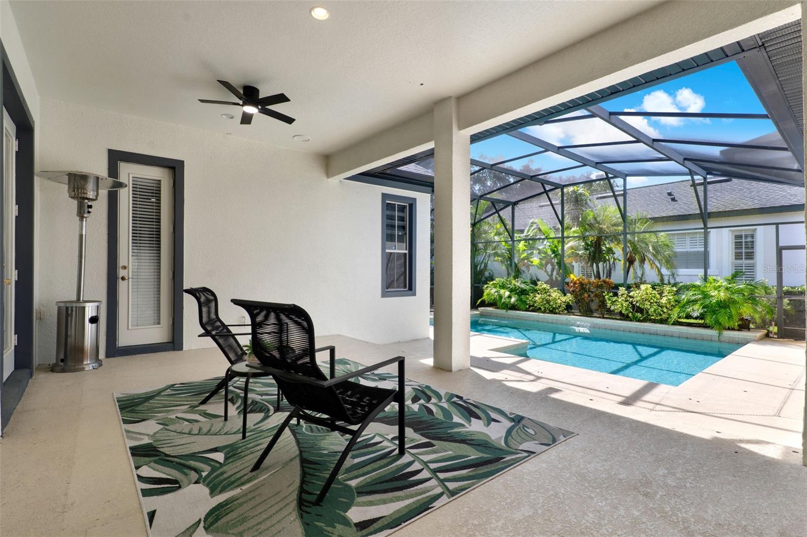 KEENES POINTE - Residential