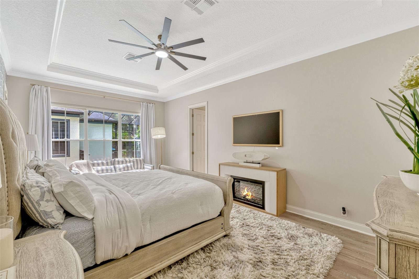 KEENES POINTE - Residential