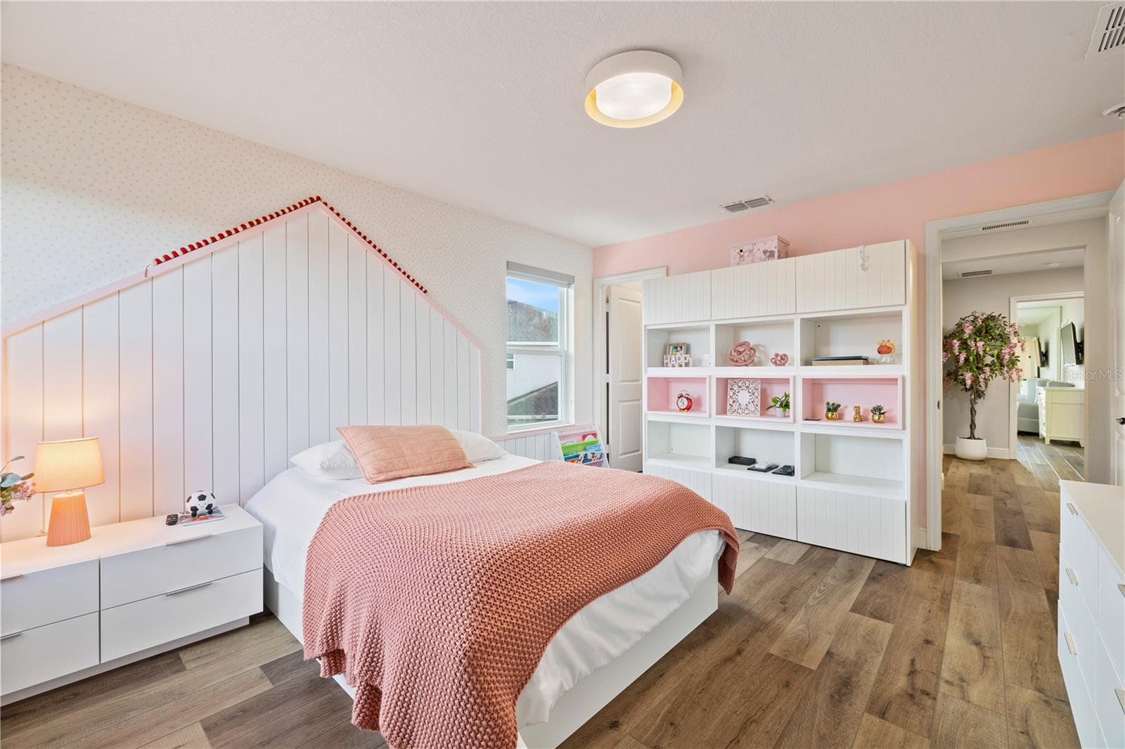 ORCHARD PK/STILLWATER XING PH - Residential