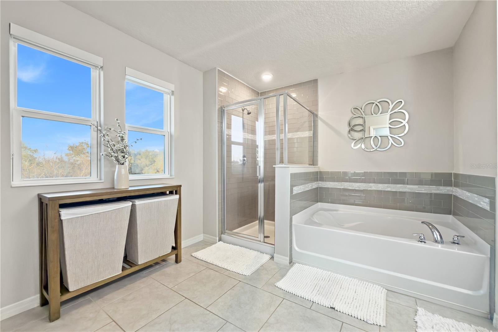 ORCHARD PK/STILLWATER XING PH - Residential