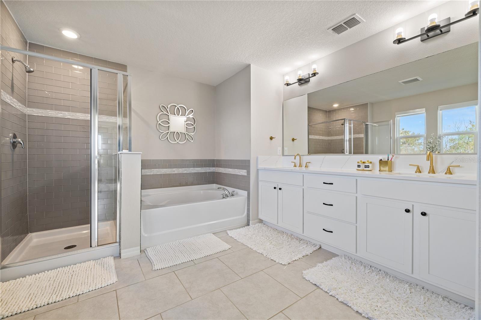 ORCHARD PK/STILLWATER XING PH - Residential