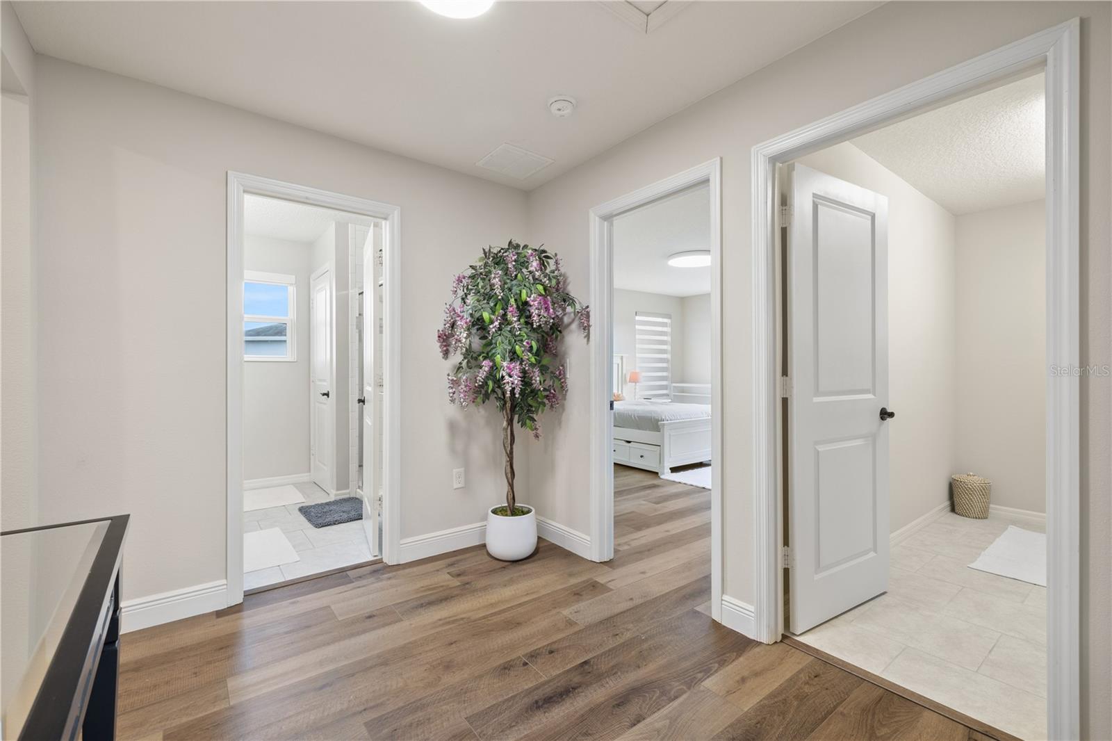 ORCHARD PK/STILLWATER XING PH - Residential