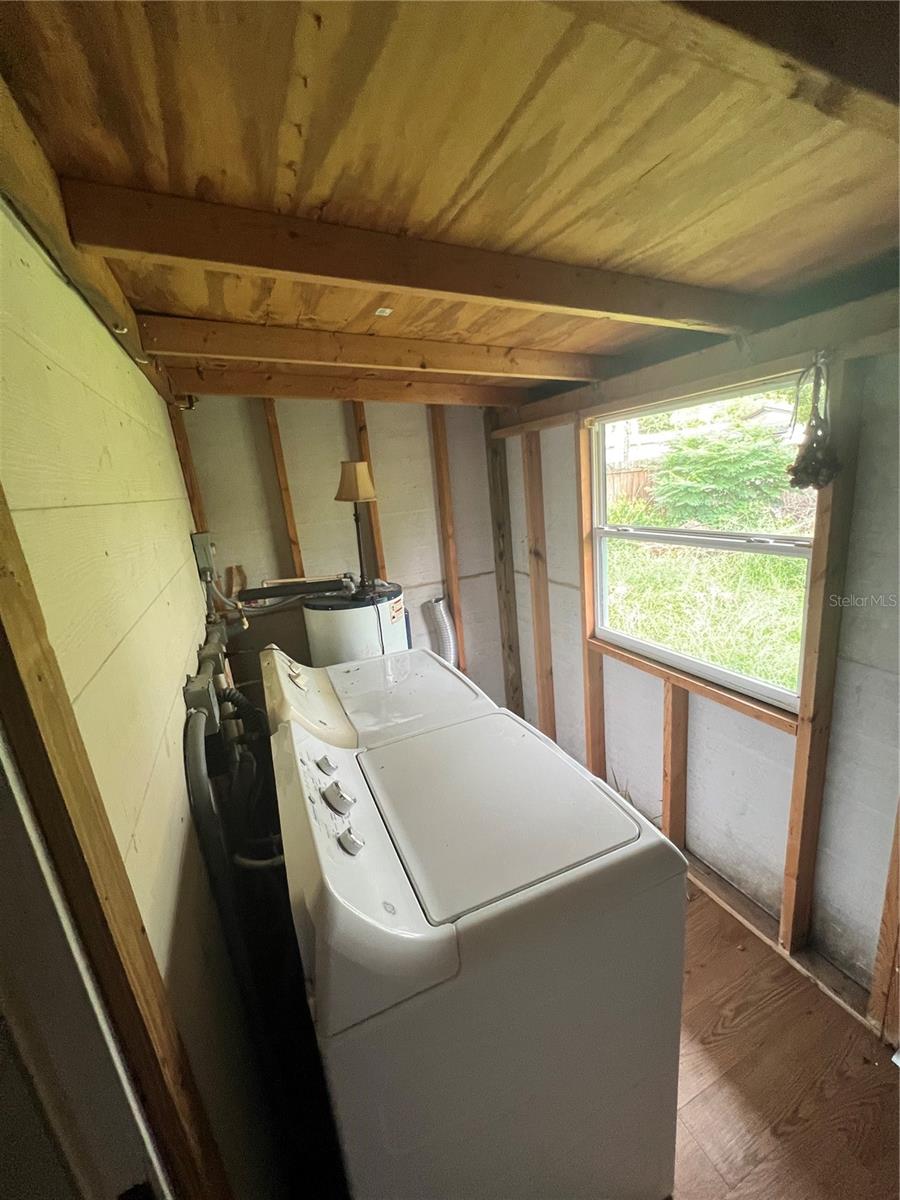 SULPHUR SPGS ADD - Residential