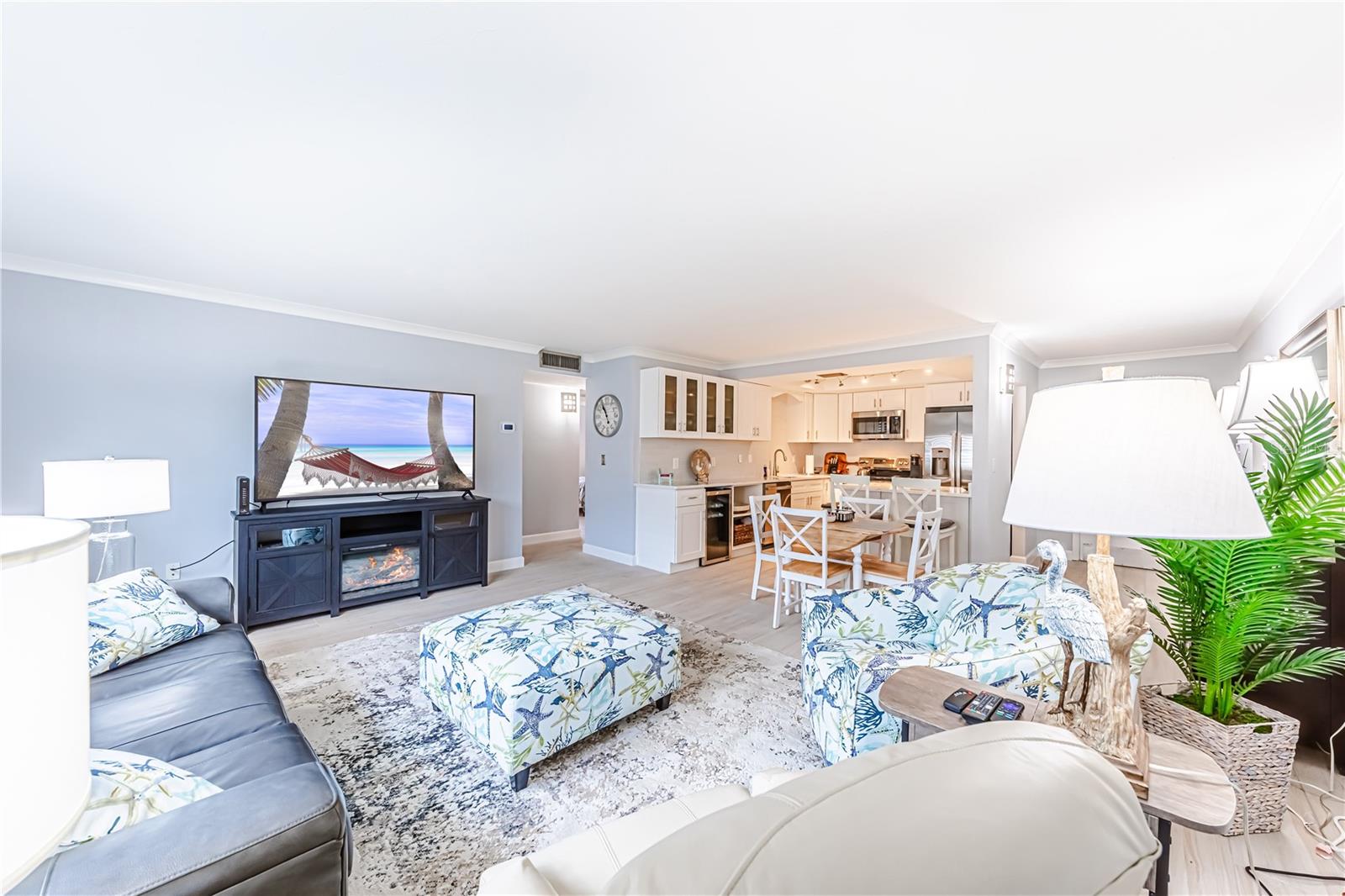SAN CRISTOBAL - Residential Lease