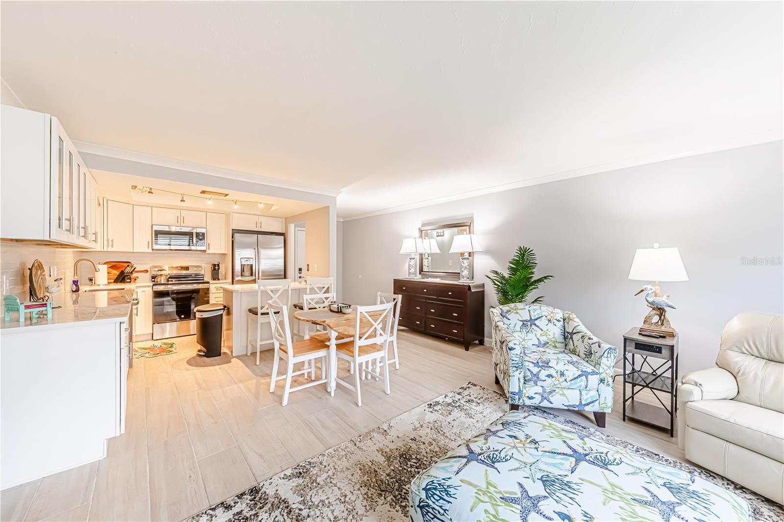 SAN CRISTOBAL - Residential Lease