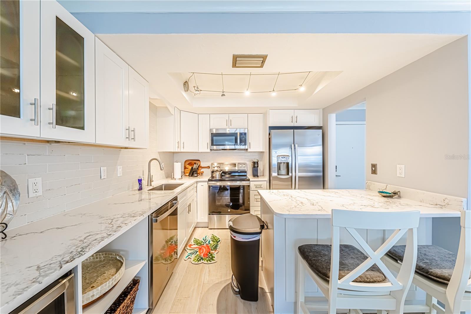 SAN CRISTOBAL - Residential Lease