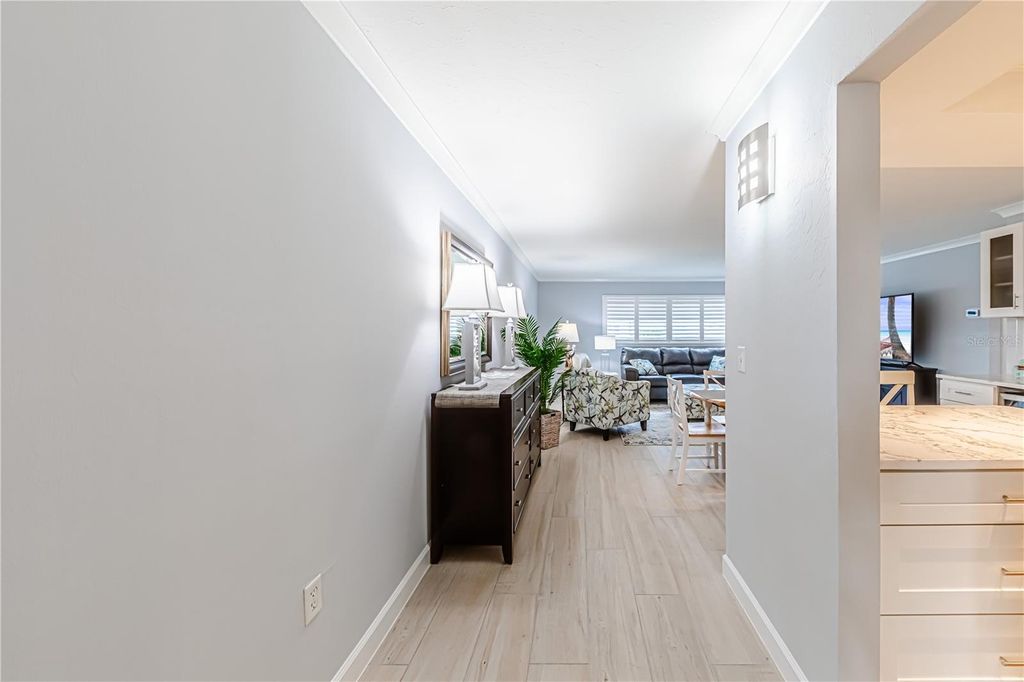 Photo of 616 Flamingo Drive #102, Venice, FL 34285 (MLS # N6139347)