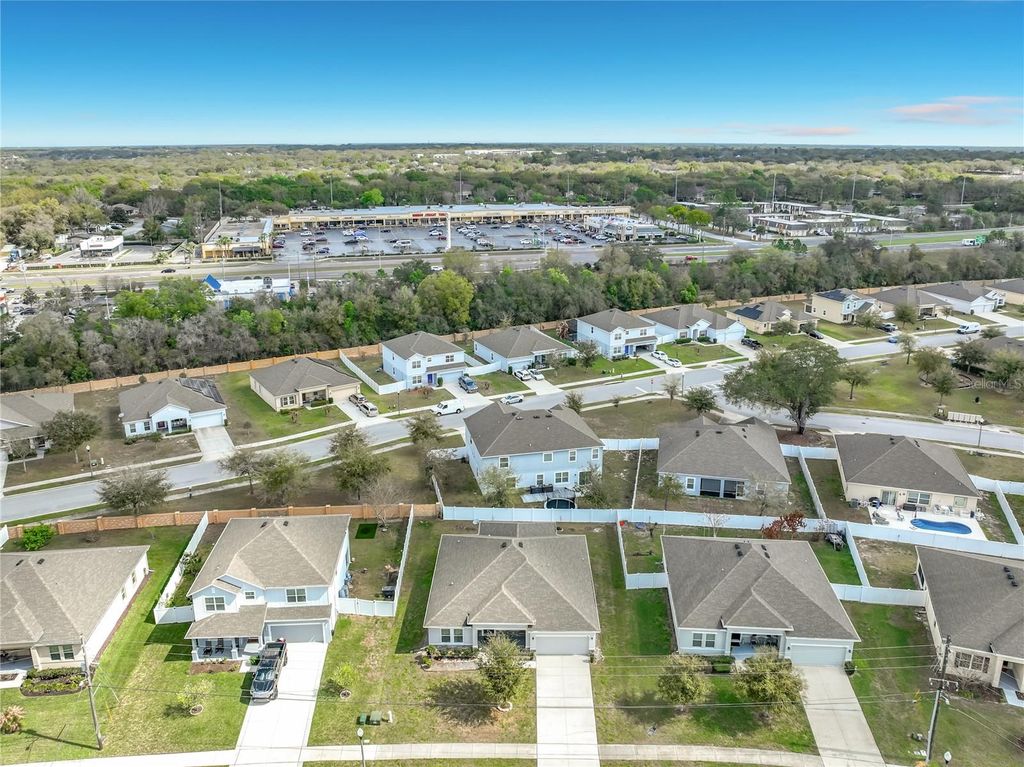 Photo of 341 Lake Doe Boulevard, Apopka, FL 32703 (MLS # O6389913)