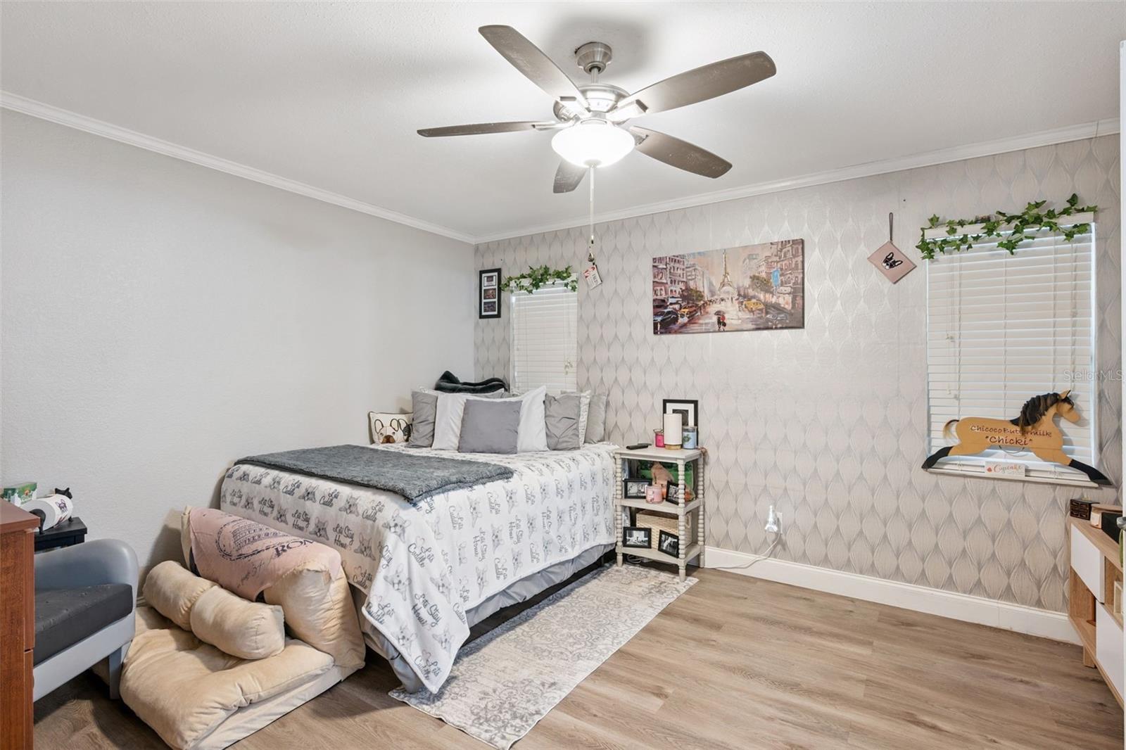 ROLLING OAKS - Residential