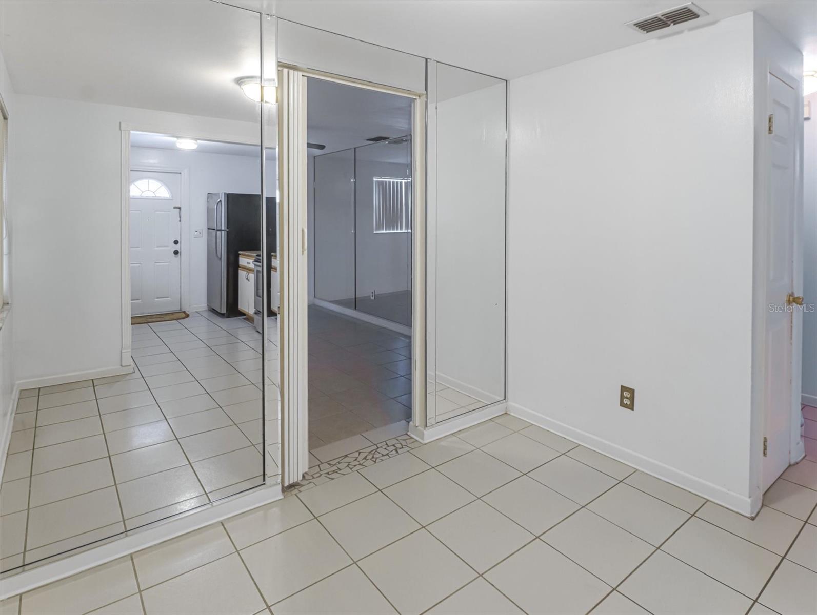 NORTHVIEW HILLS UNIT 2 - Residential