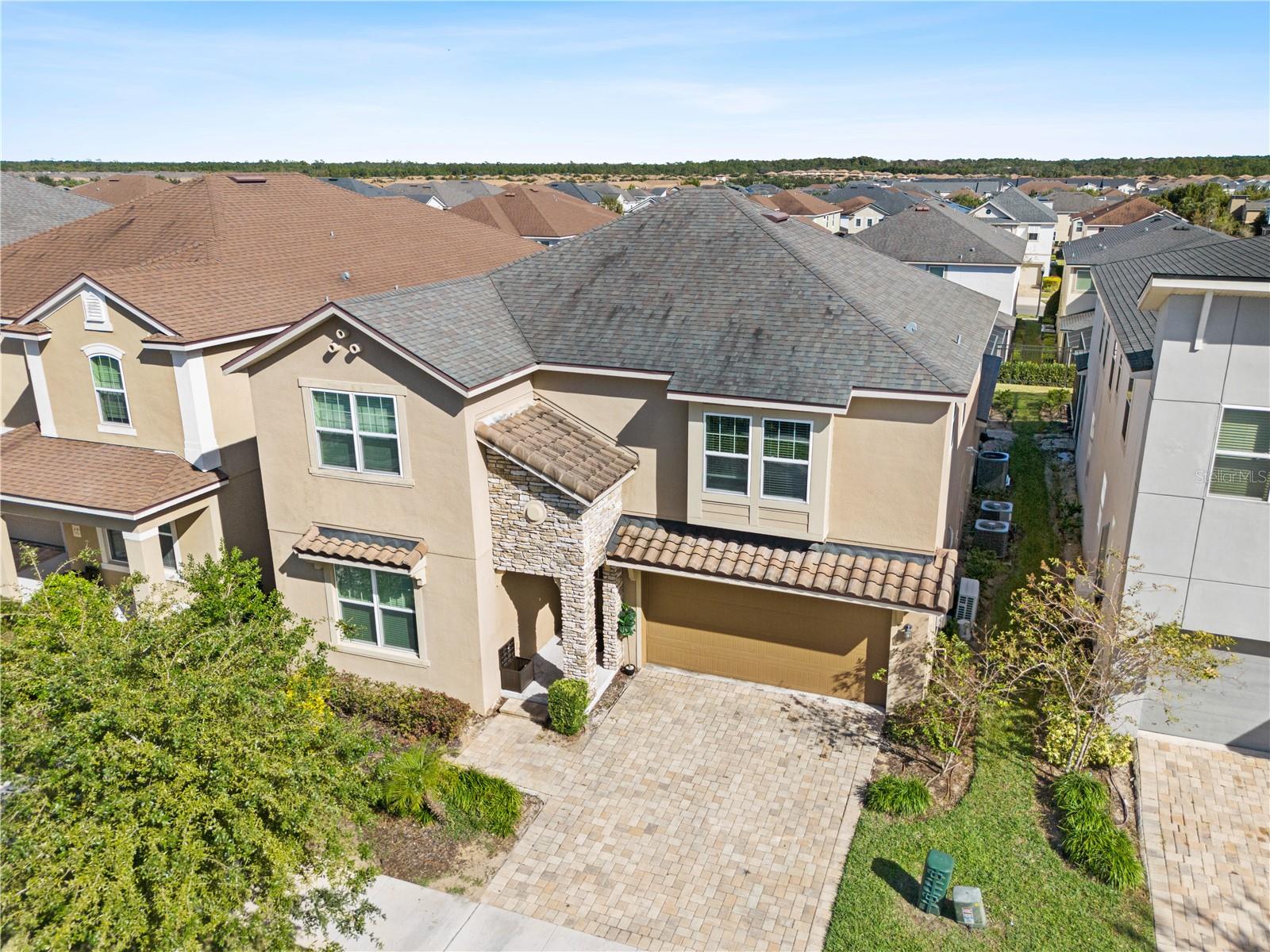 SOLARA RESORT - Residential