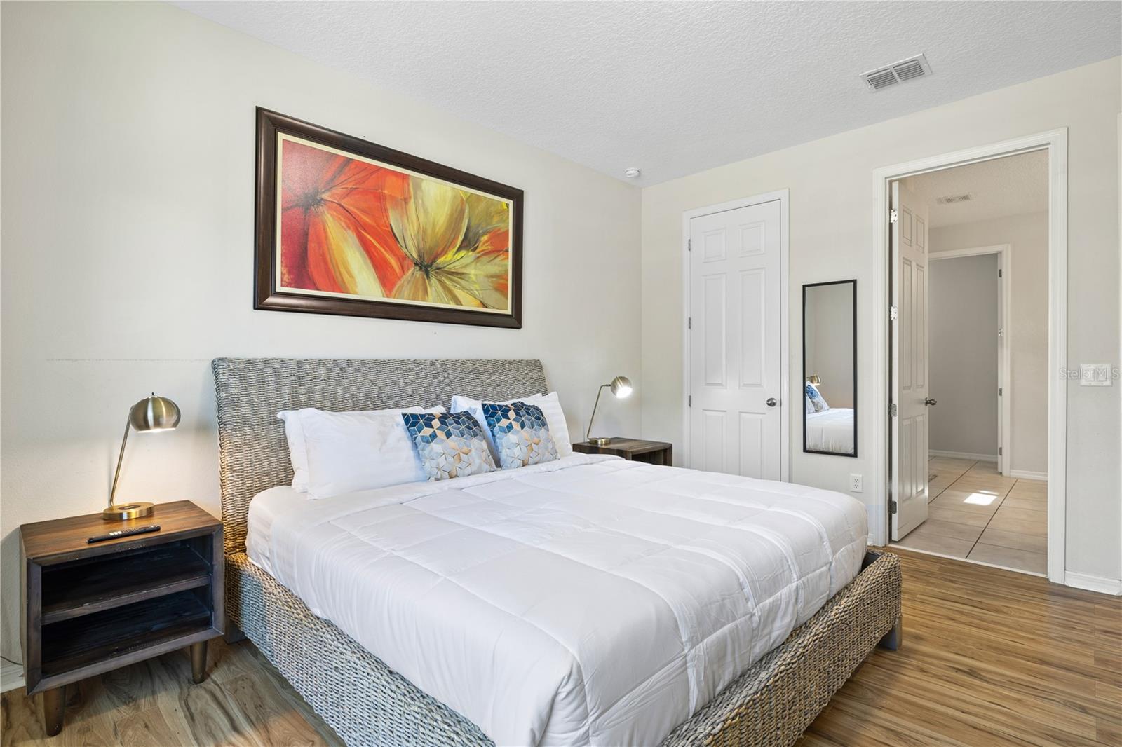 SOLARA RESORT - Residential