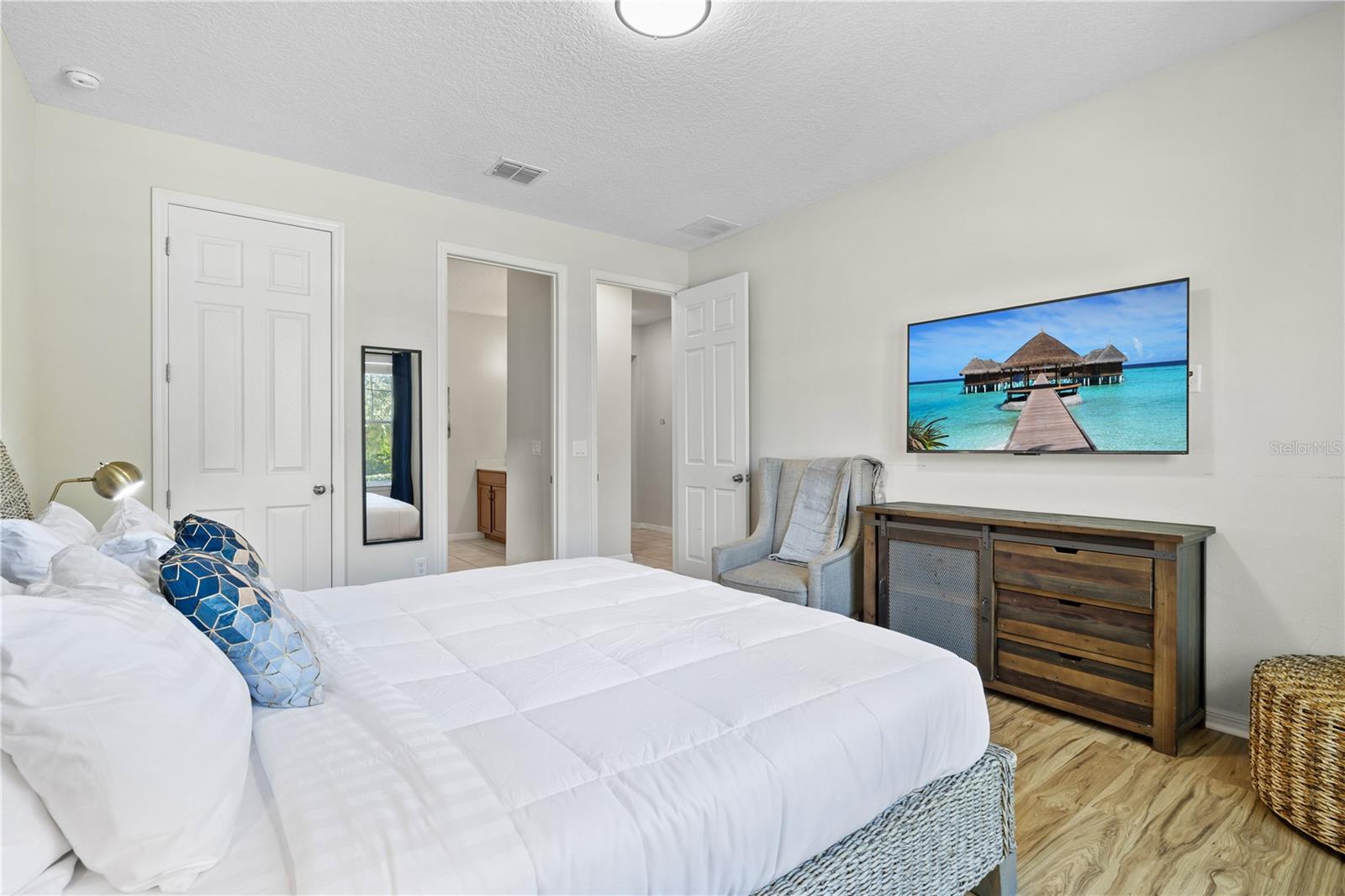 SOLARA RESORT - Residential