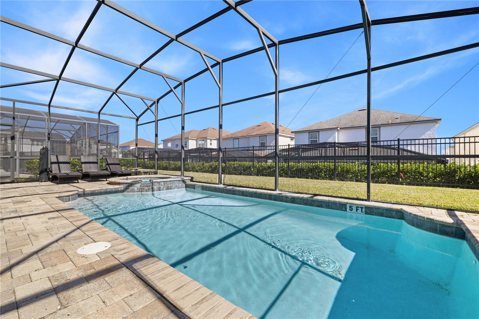 SOLARA RESORT - Residential