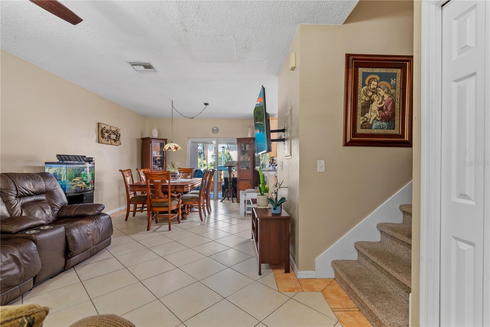 1416 SEDGWICK DRIVE