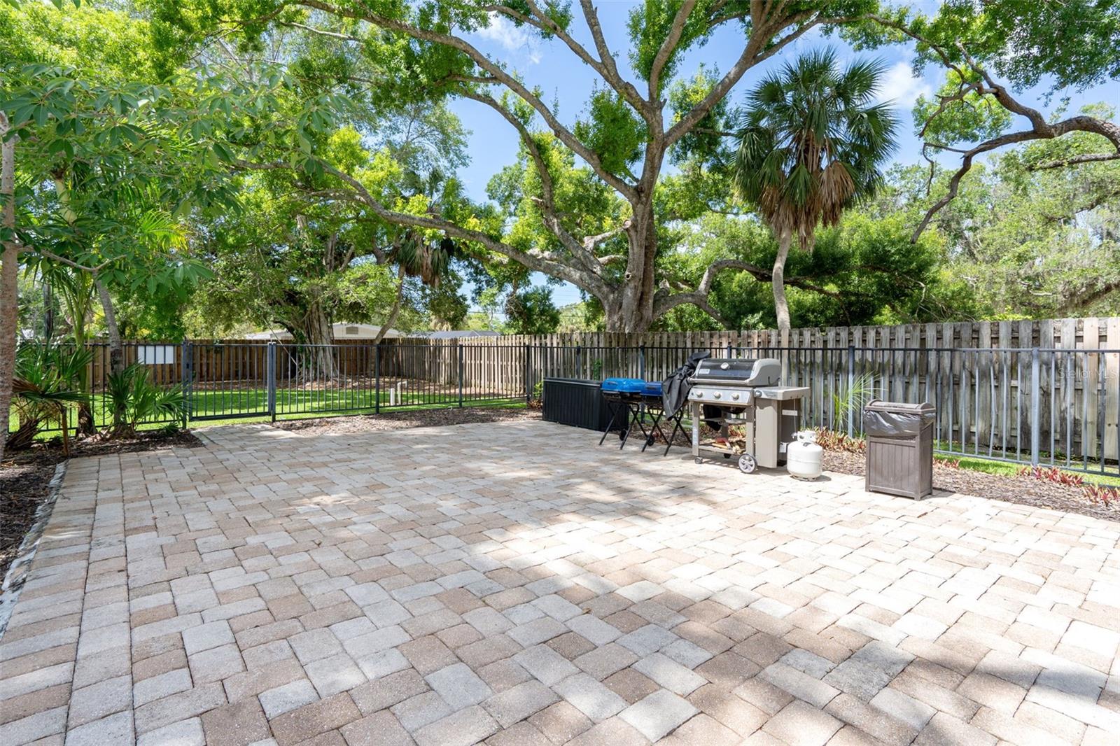 CORDOVA GARDENS III - Residential