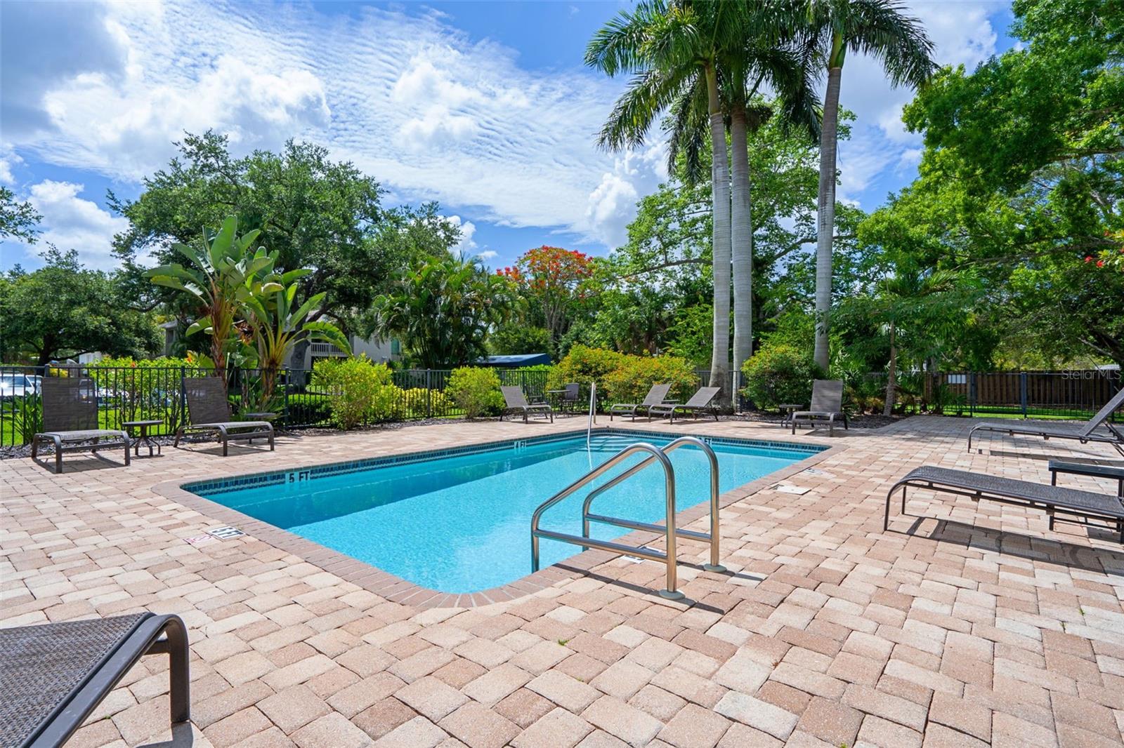 CORDOVA GARDENS III - Residential