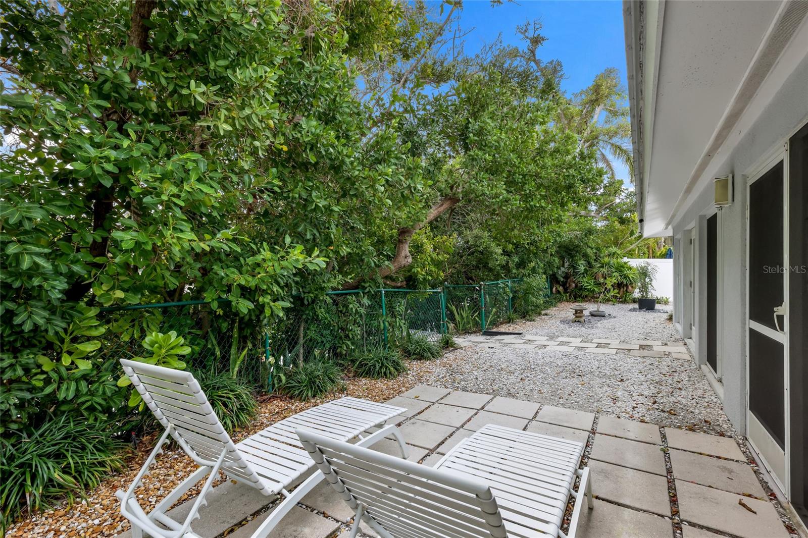 LUANA ISLES - Residential