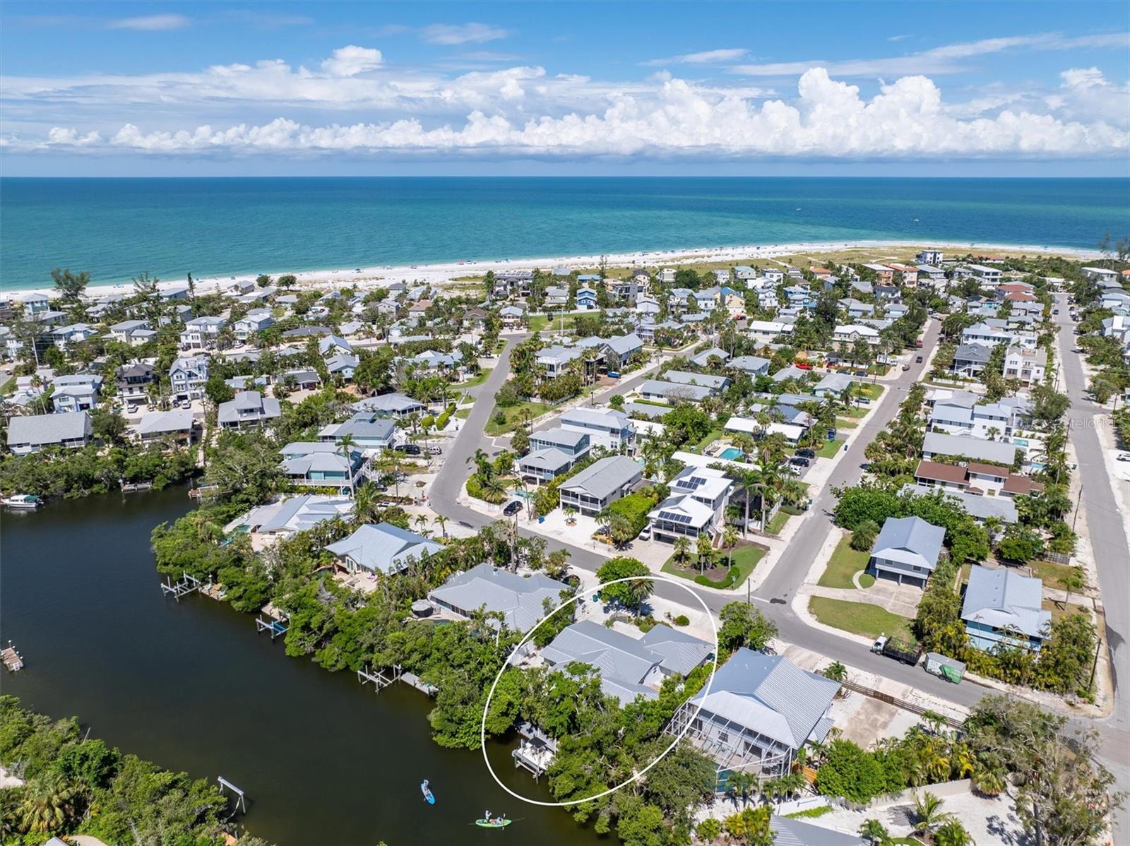 LUANA ISLES - Residential