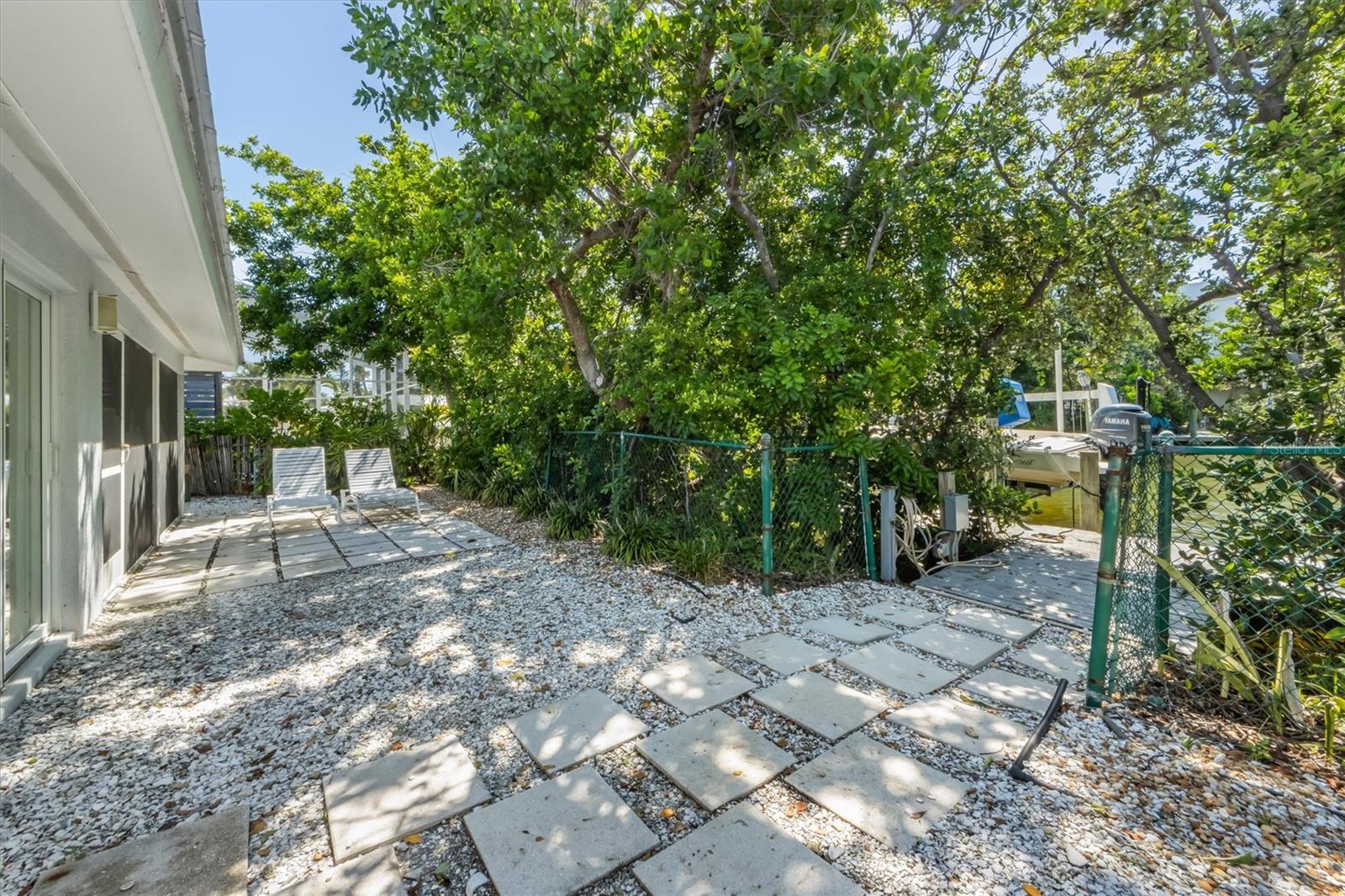 LUANA ISLES - Residential