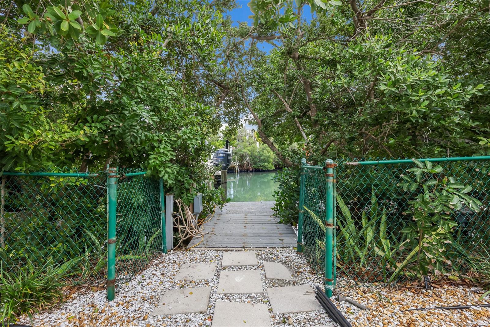 LUANA ISLES - Residential