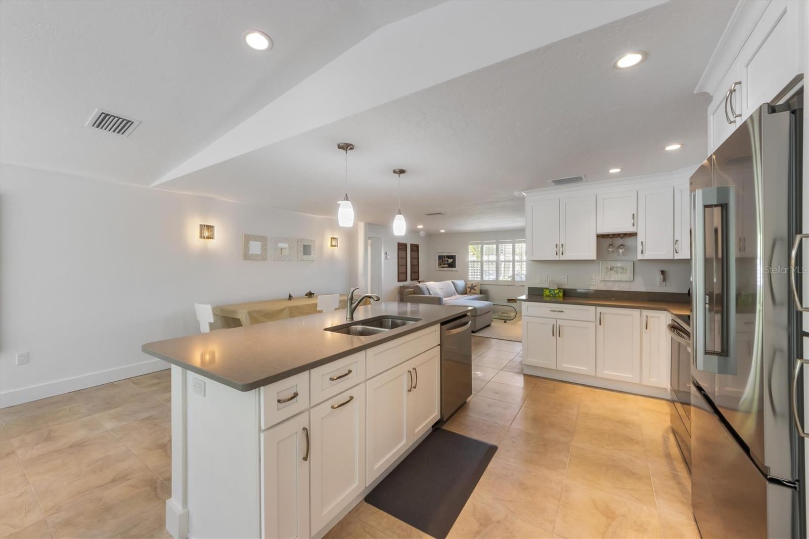 LUANA ISLES - Residential