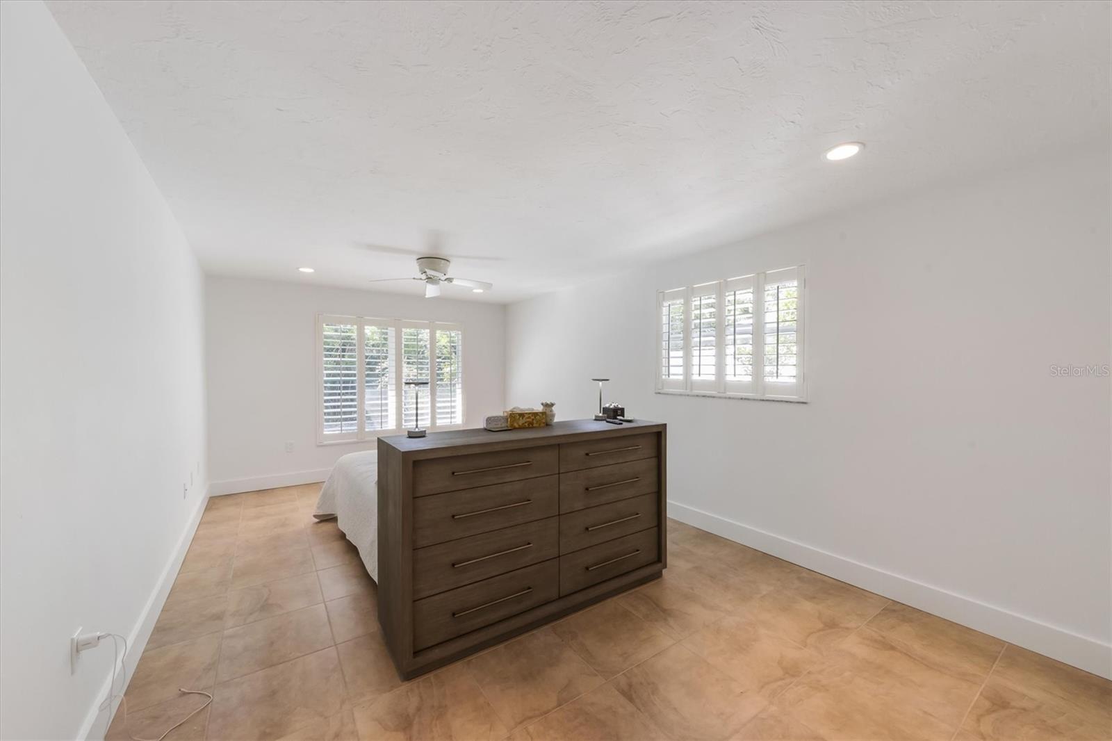 LUANA ISLES - Residential