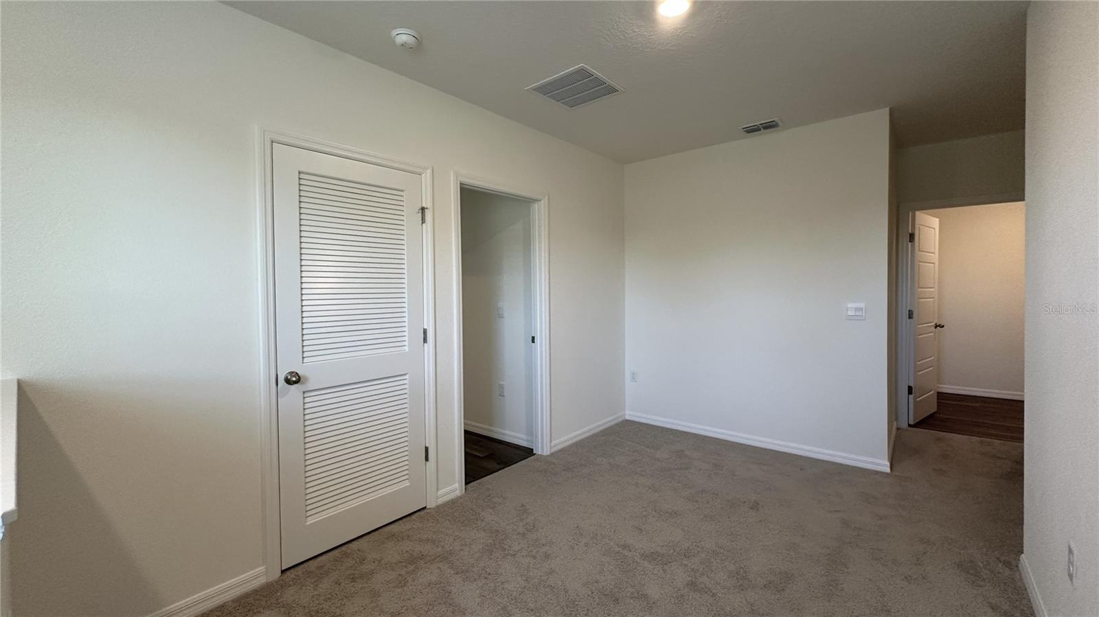 CASCADES PHS 1A & 1B - Residential Lease