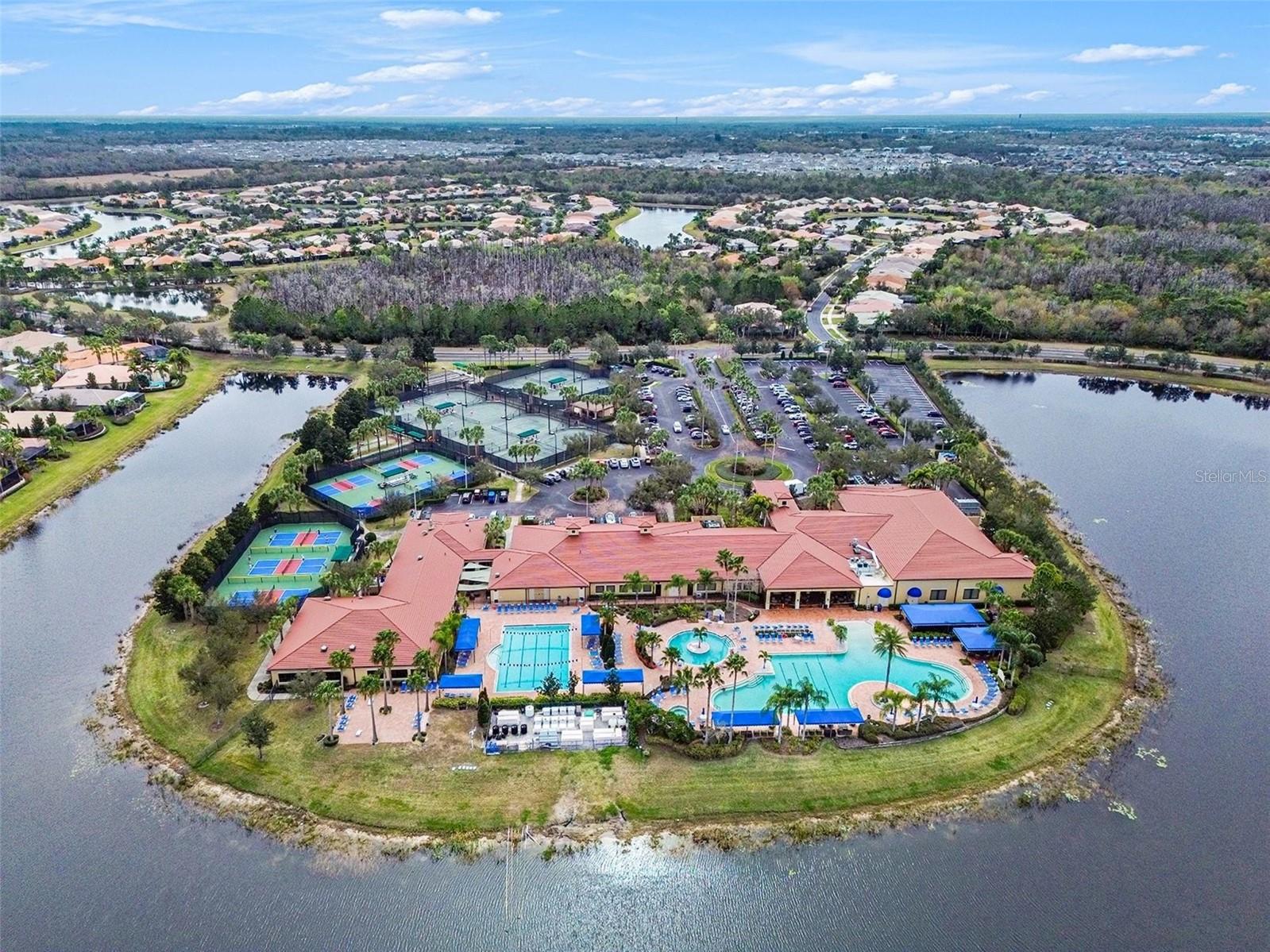 VALENCIA LAKES TR MM PH 3 - Residential