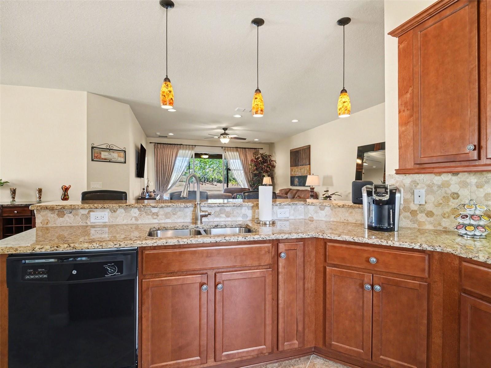 VALENCIA LAKES TR MM PH 3 - Residential