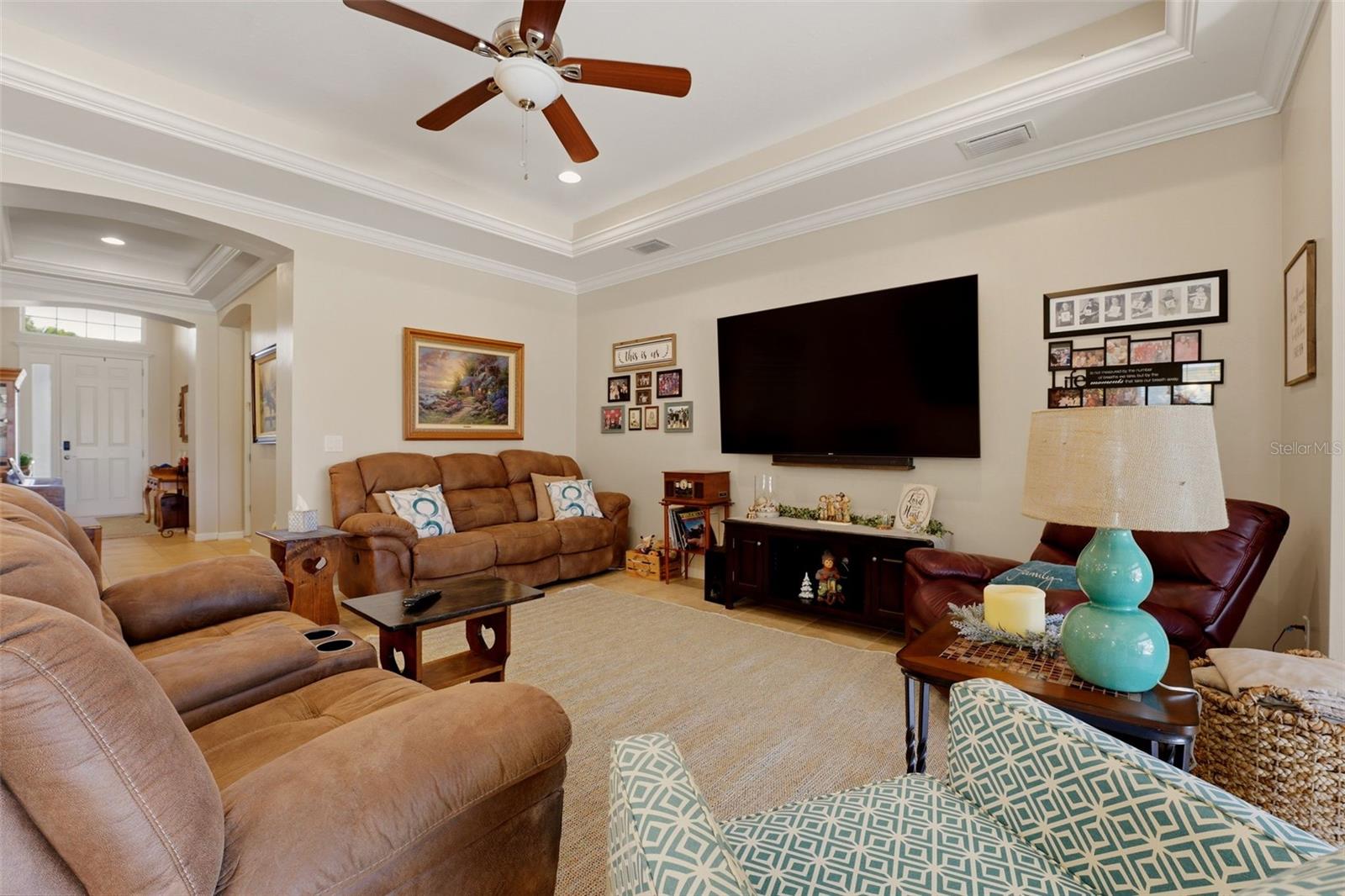 CARIBBEAN VILLAGE - Residential