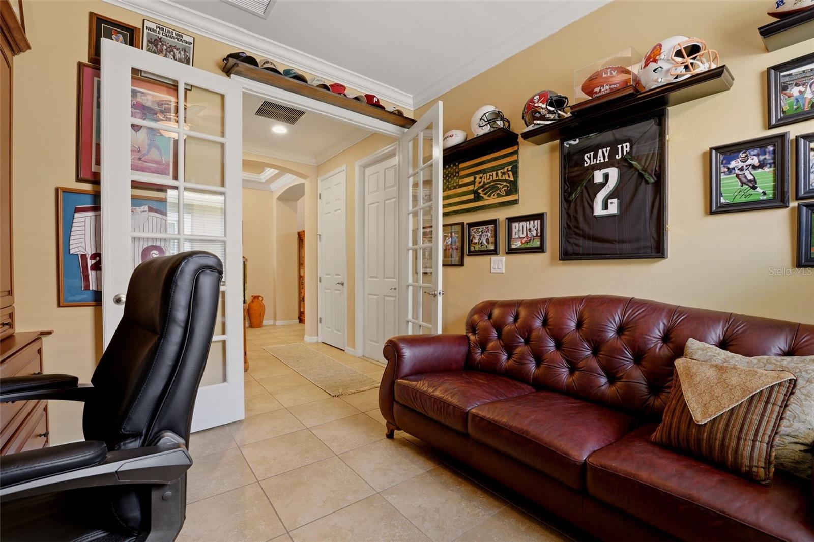 CARIBBEAN VILLAGE - Residential