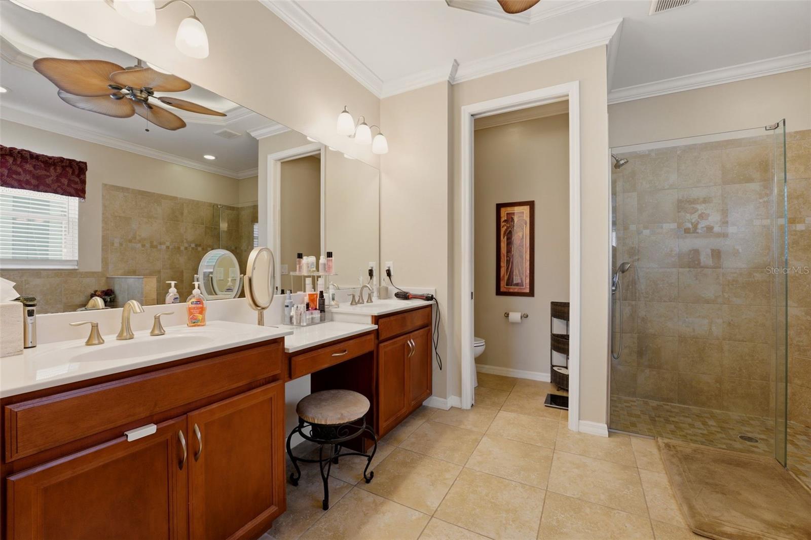 CARIBBEAN VILLAGE - Residential