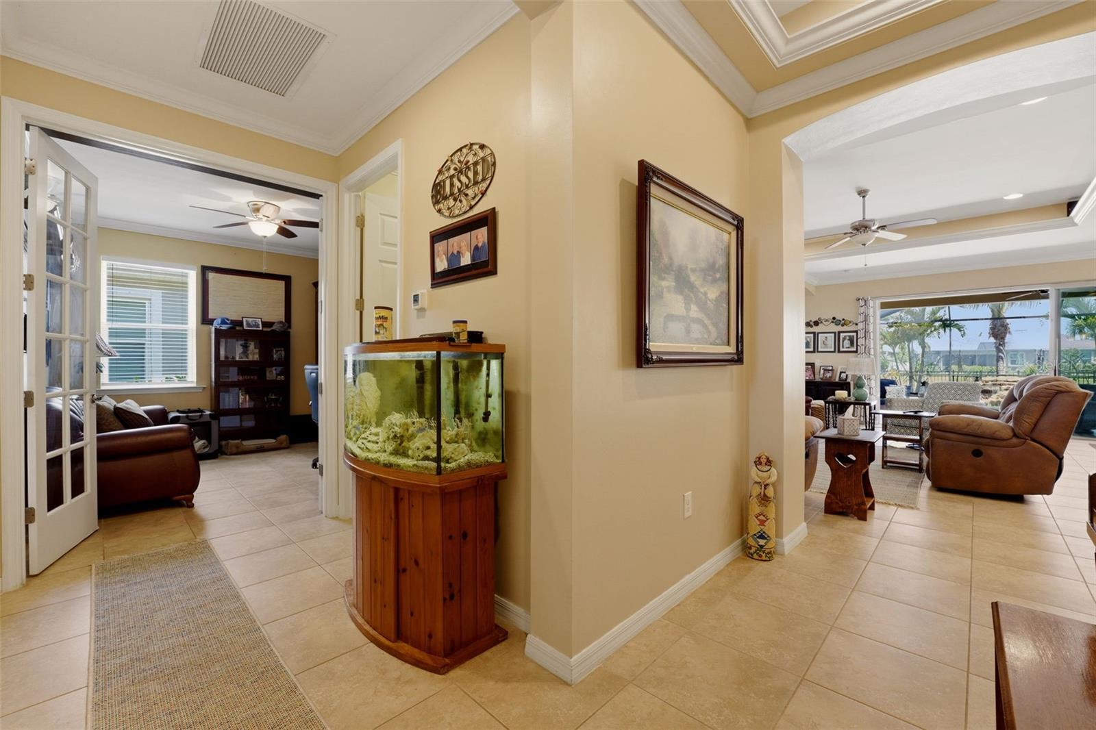 CARIBBEAN VILLAGE - Residential