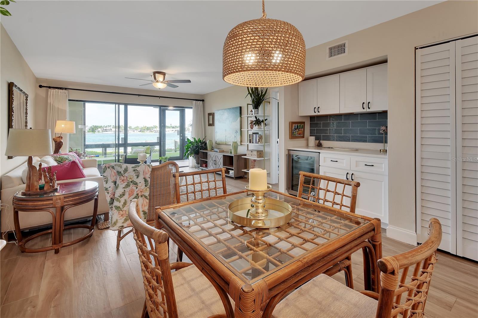 446 BOUCHELLE DRIVE 103