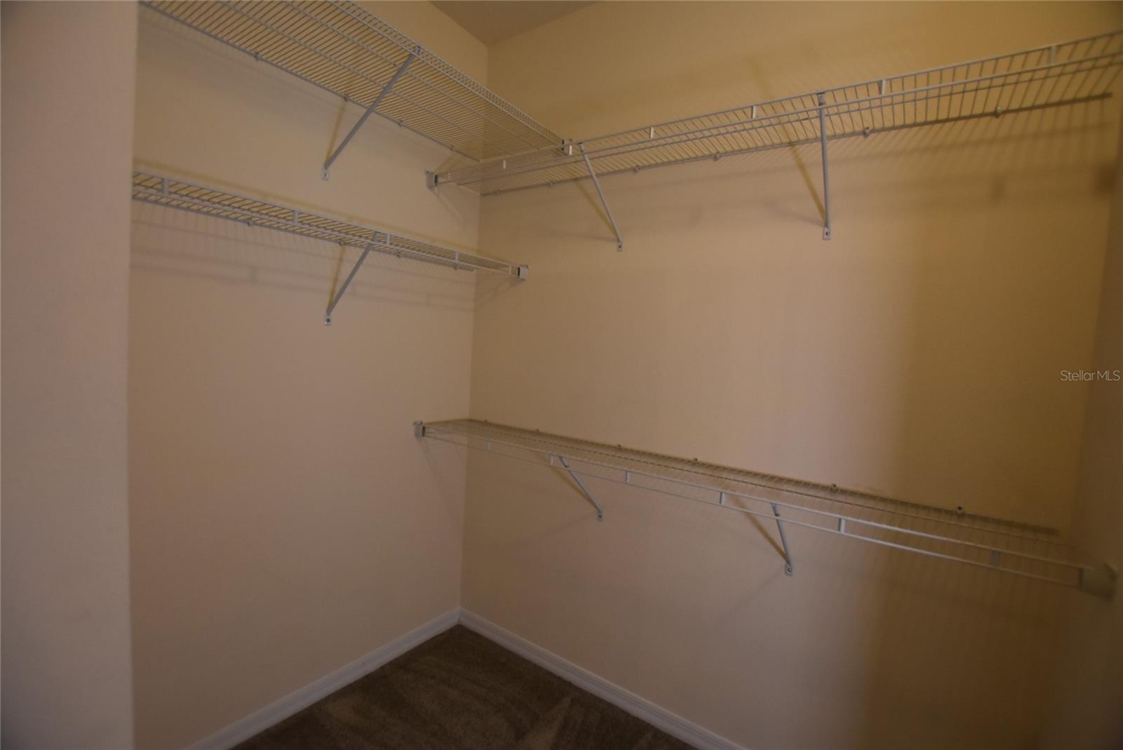 WATERSIDE POINTE PH I I P S T - Residential Lease