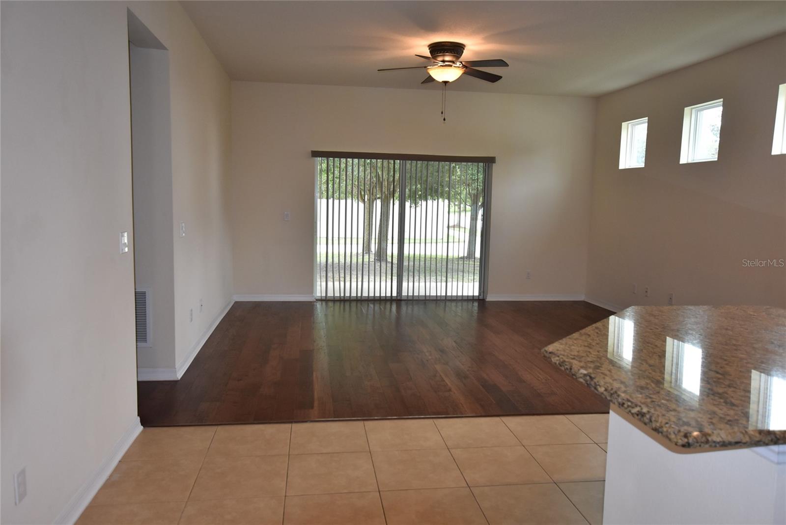 WATERSIDE POINTE PH I I P S T - Residential Lease