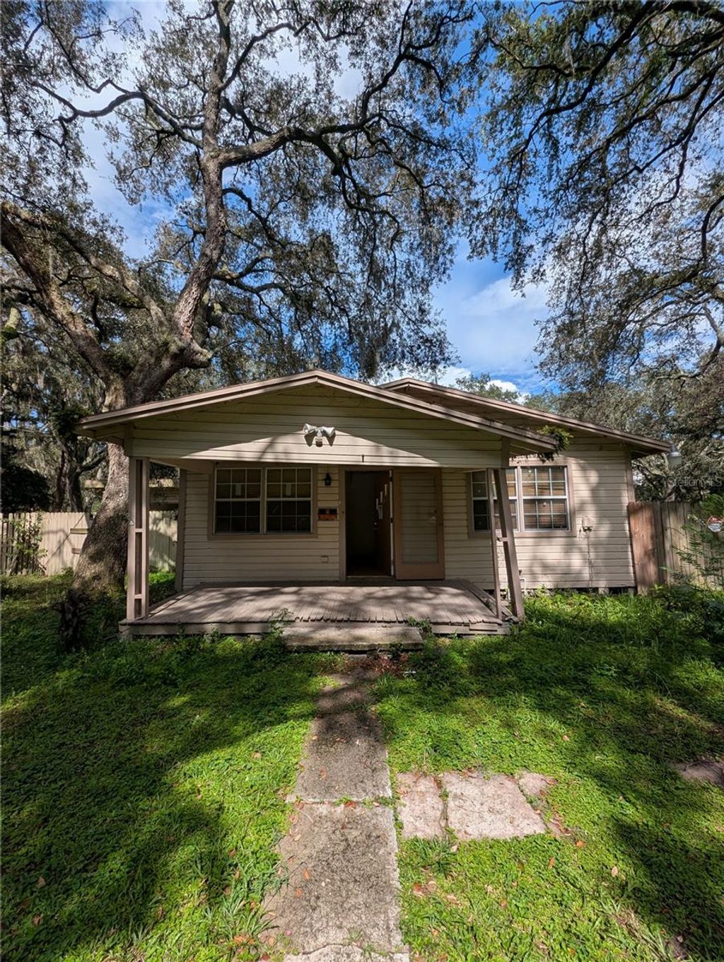Photo of 10909 Marjory Avenue, Tampa, FL 33612 (MLS # TB8402922)