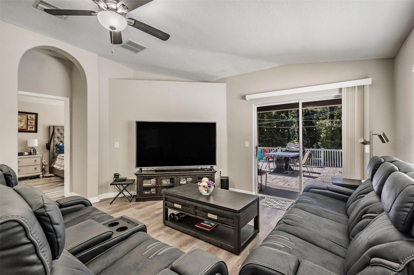 VERANDAHS - Residential