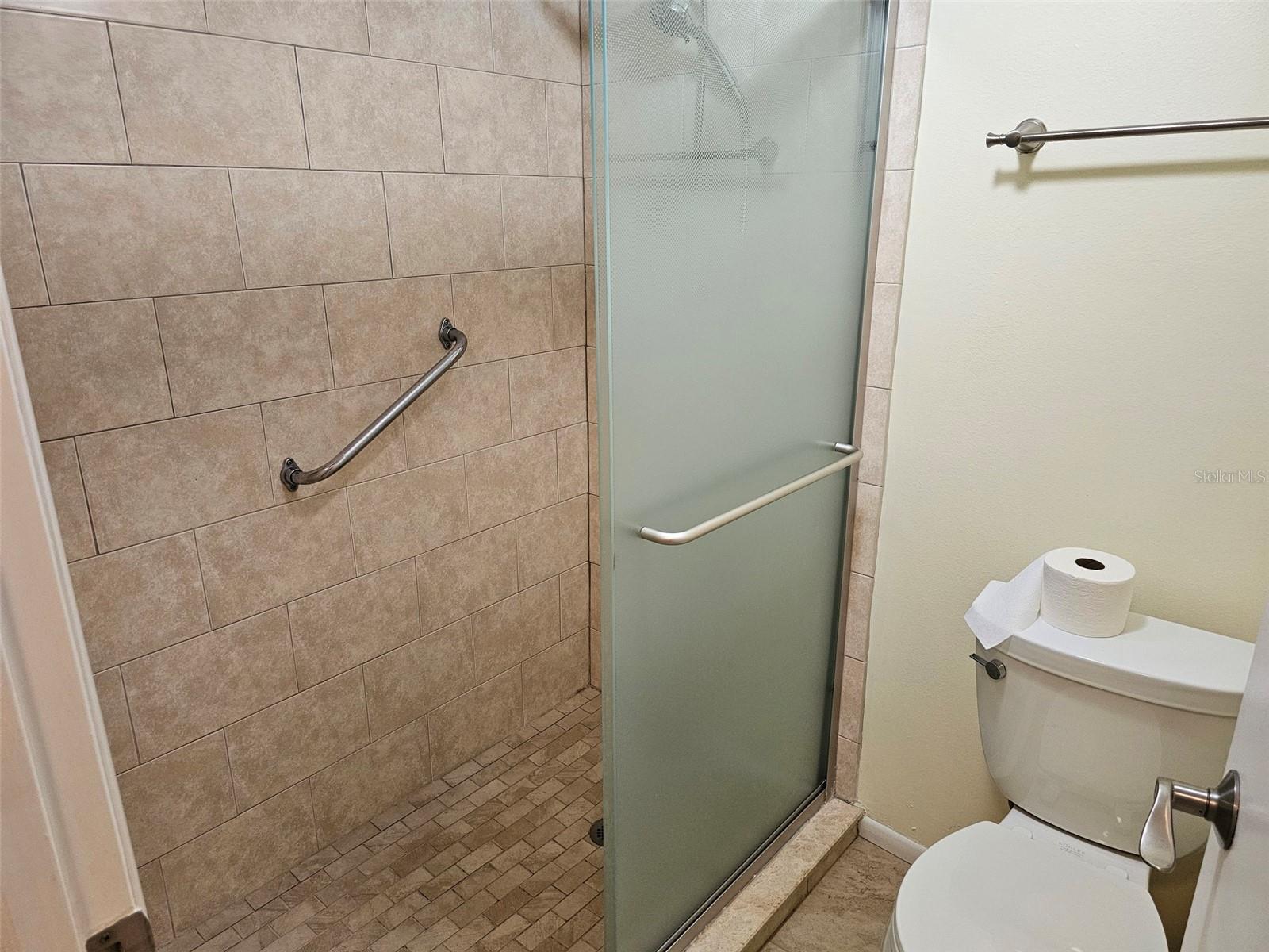 THE VISTAS AT WILD OAK BAY I AMD - Residential Lease