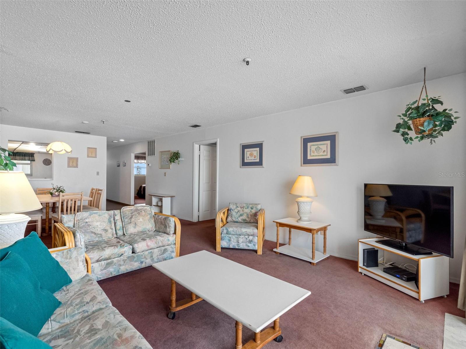 SEA BREEZE OF MADEIRA CONDO - Residential