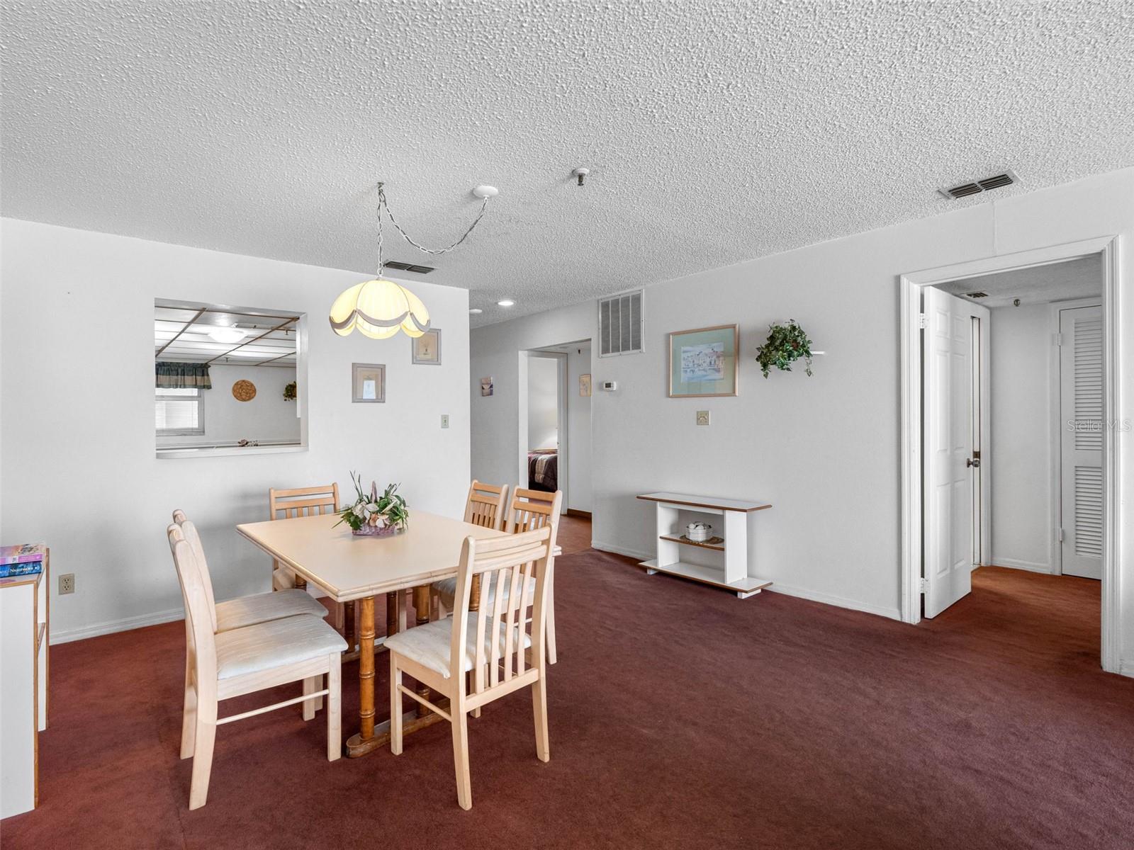 SEA BREEZE OF MADEIRA CONDO - Residential
