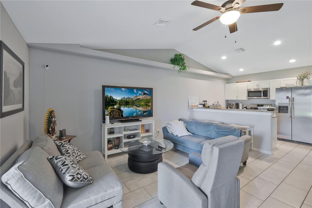 Photo of 4139 SW 8th Place, Cape Coral, FL 33914 (MLS # A4666681)