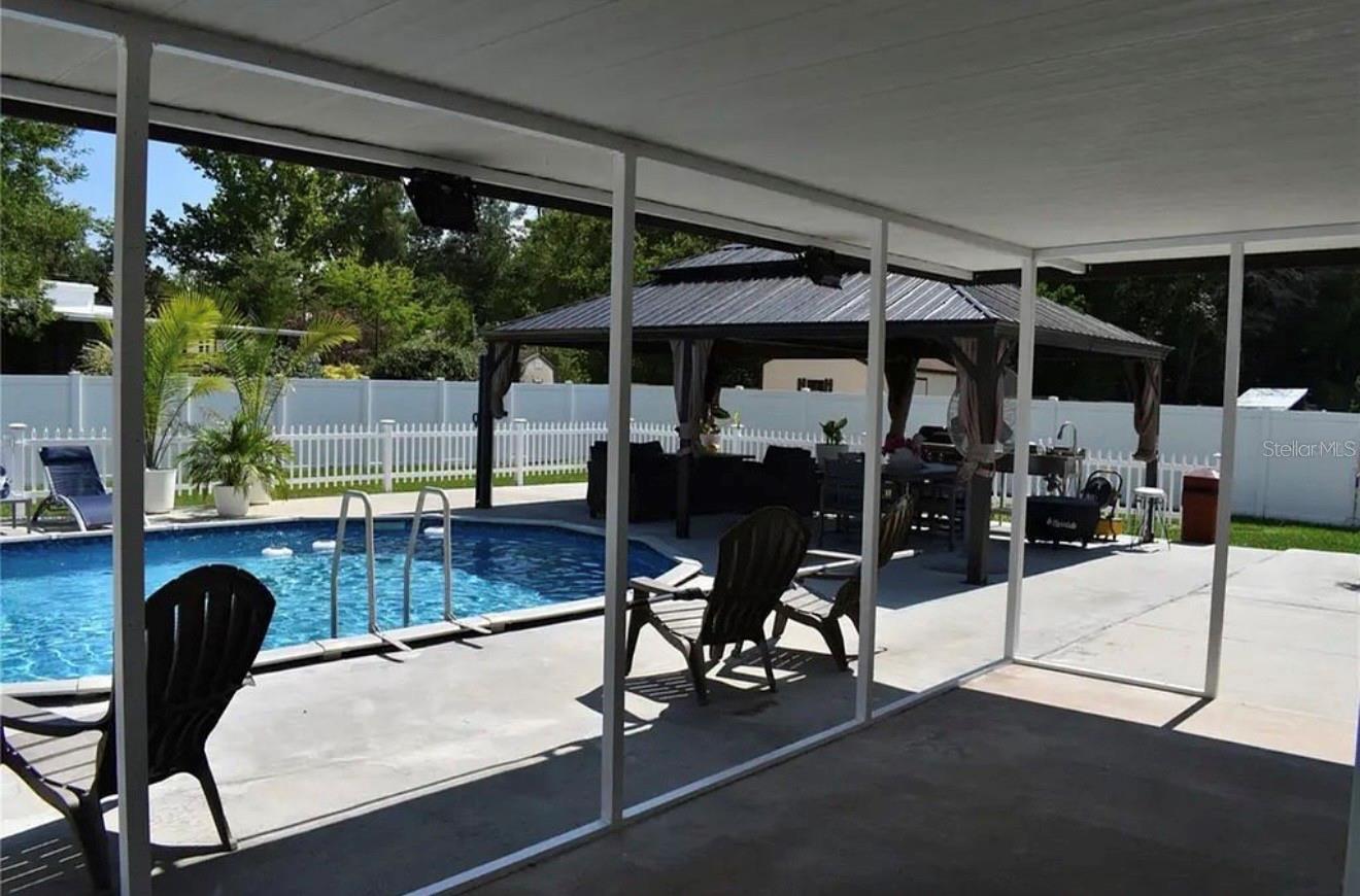 OCALA OAKS - Residential
