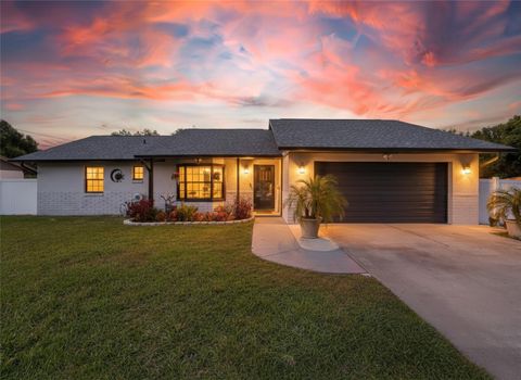 Photo of 2201 NE 45 Street, Ocala, FL 34479 (MLS # OM711964)