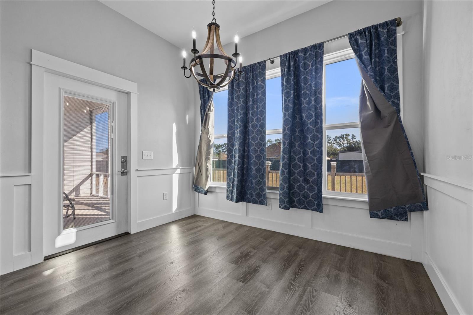 ROLLING MEADOWS SUB - Residential