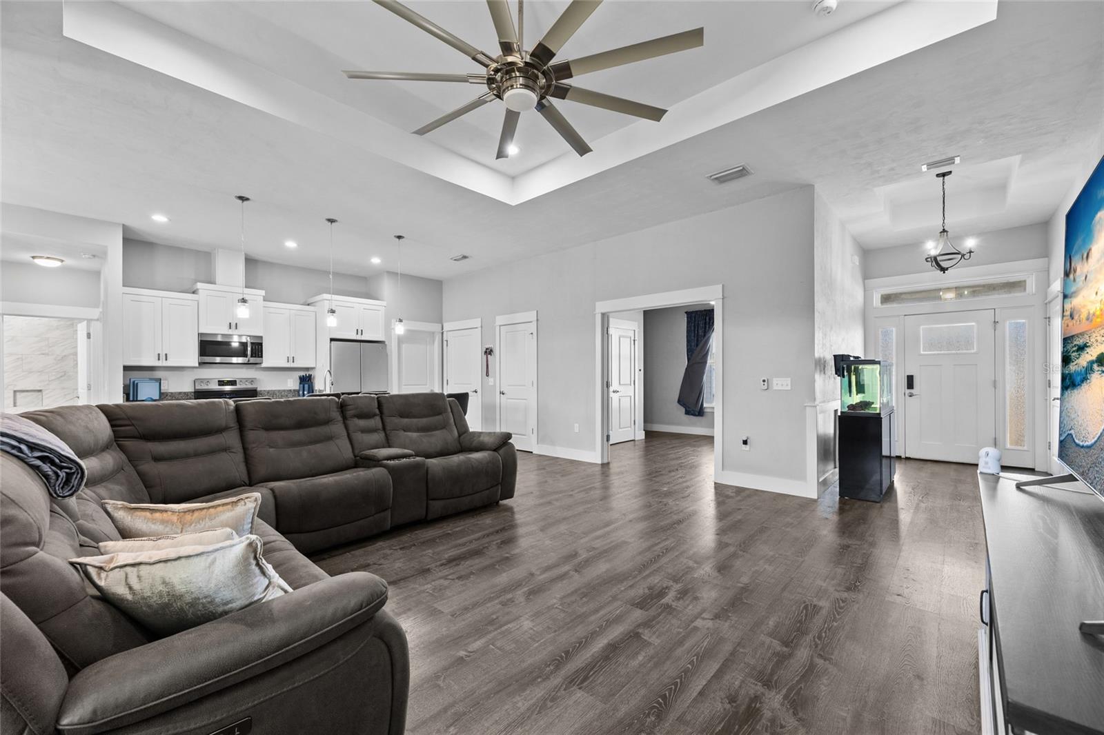 ROLLING MEADOWS SUB - Residential